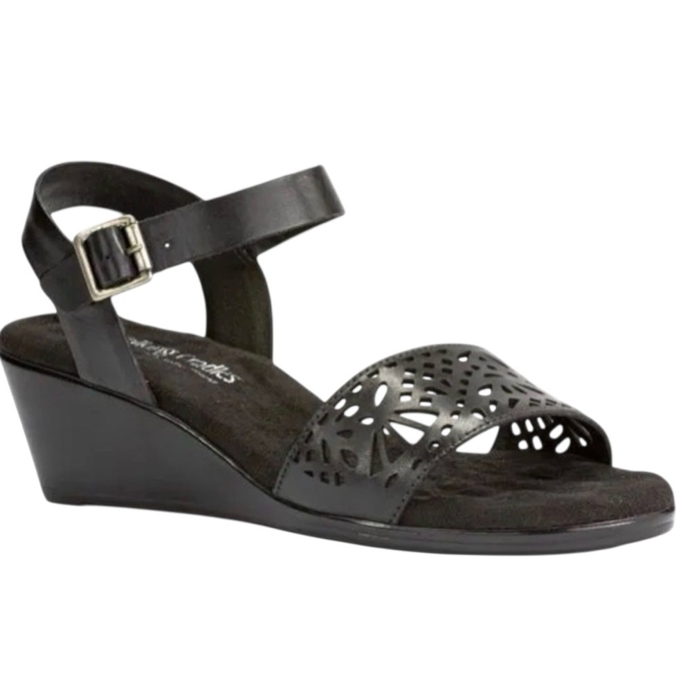 Walking Cradles Nara Strappy Wedge Black Sandals Size 8
